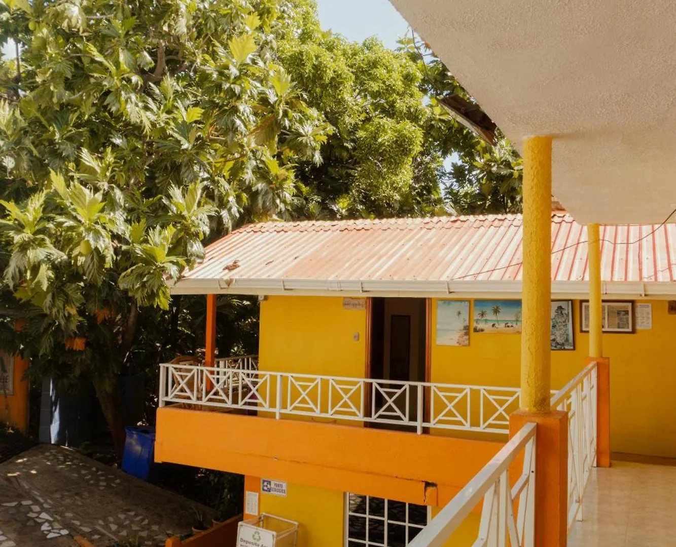 Posada Nativa Derma'S Inn San Andres  San Andres (San Andres and Providencia Islands)