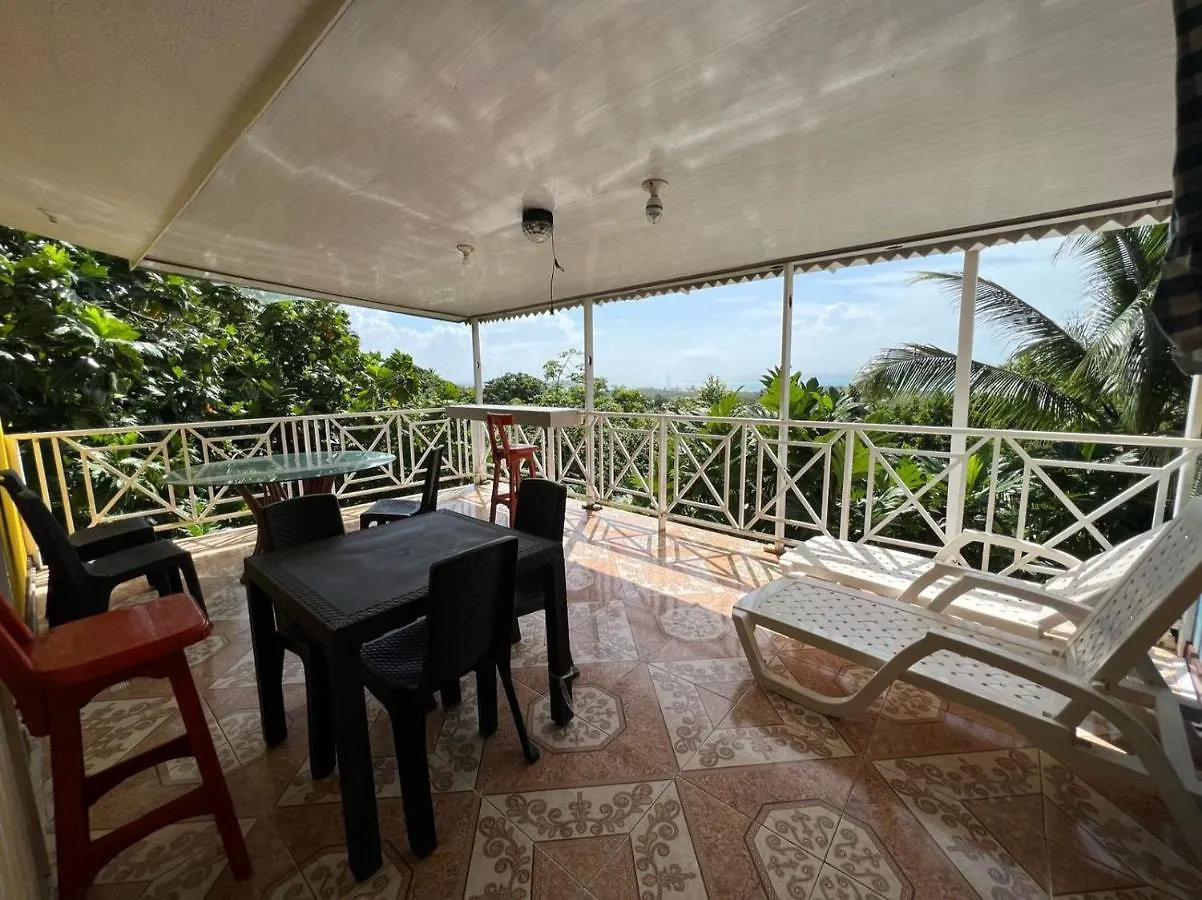 Posada Nativa Derma'S Inn San Andrés 2*,